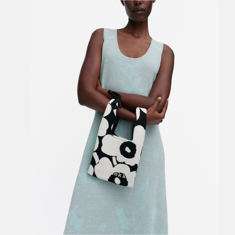 Knitted Mini Tote Unikko Schwarz/ Weiss