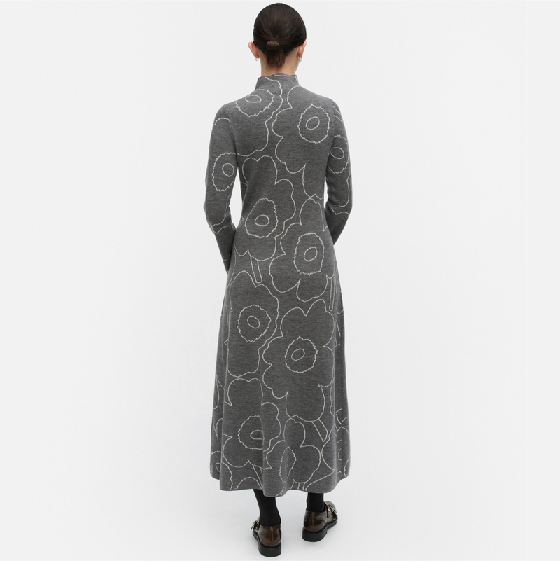 Willat Piirto Unikko Strickkleid Grau