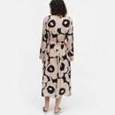 Tyväri Unikko Kleid Beige/Dunkelblau 44